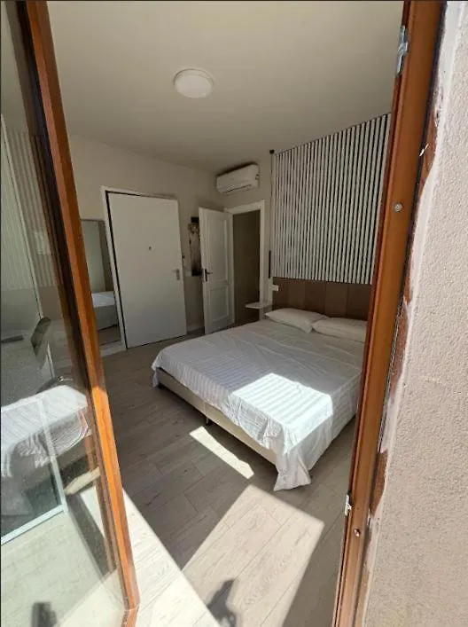 Le Terrazze Exclusive Rooms Roof Top Alghero 0*,  İtalya